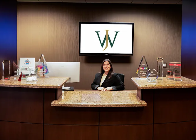 Google My Business_General_Website_2023_5_4401x3144_Hailey_Lobby